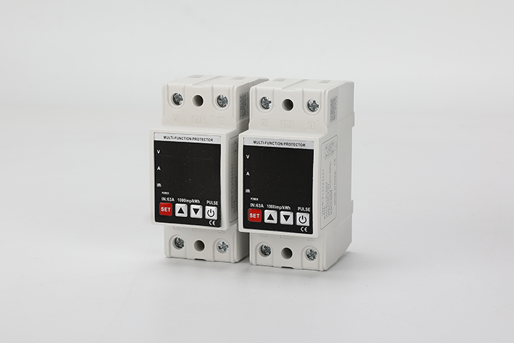 三顯計量過欠壓保護(hù)器